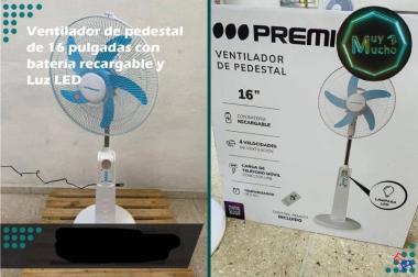 Ventilador de pedestal marca PREMIER de 16 pulgadas con batería recar