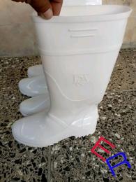 Botas de agua blancas 