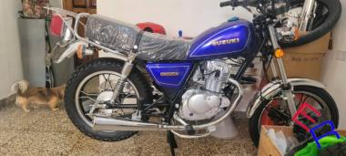 Moto Suzuki GN 125 cc