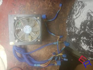 Vendo fuente de 600w